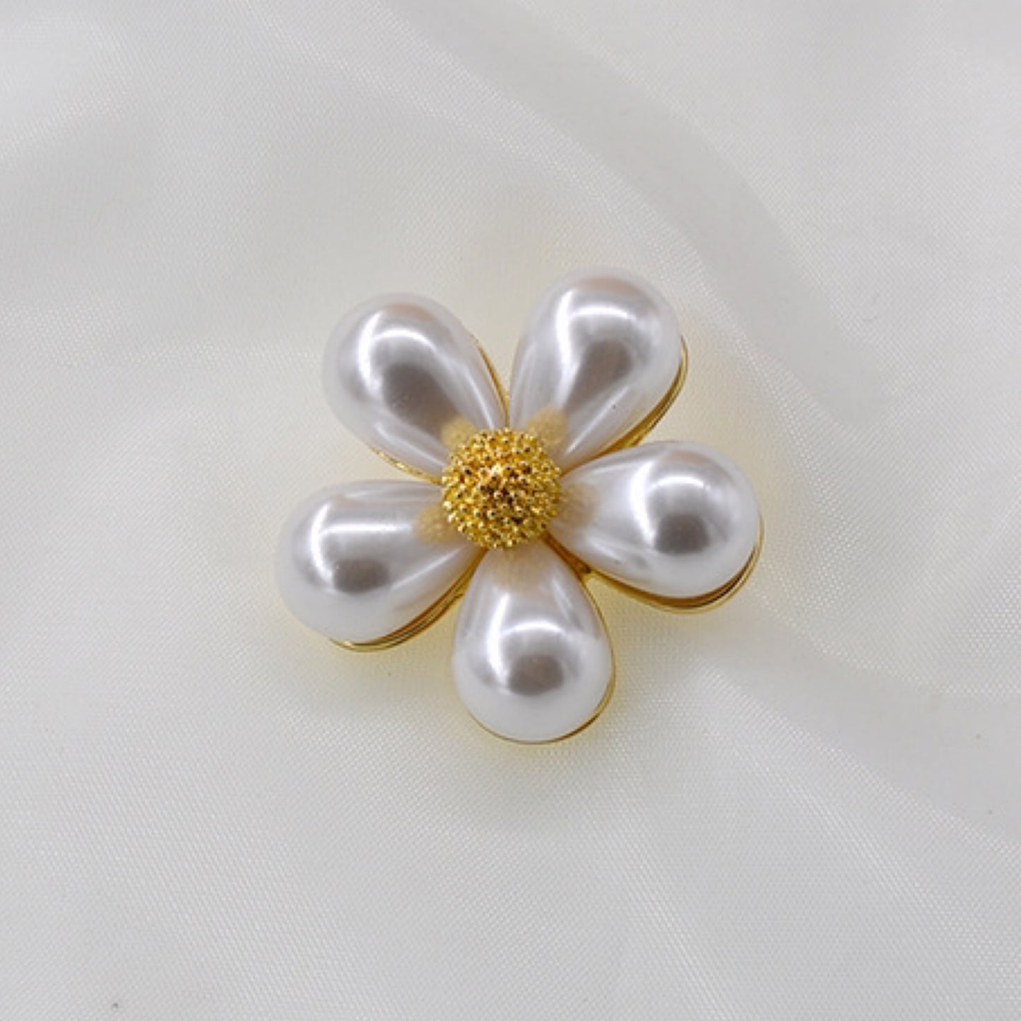 Pearl Flower