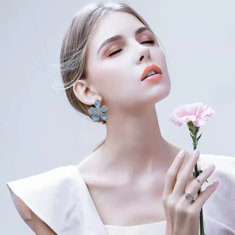 Flower Girl
