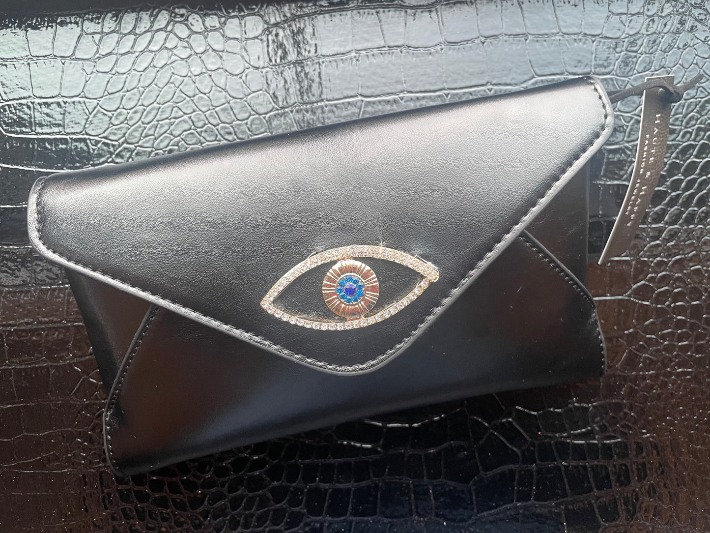 Small But Mighty crossbody bag